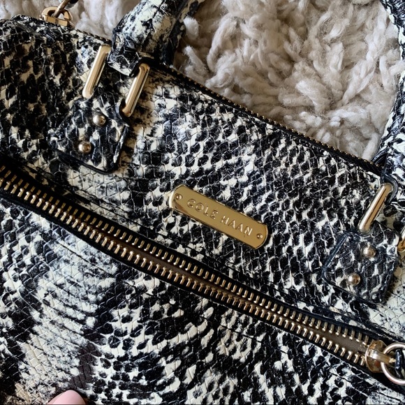 EUC Cole Haan Crossbody Bag - Picture 2 of 4